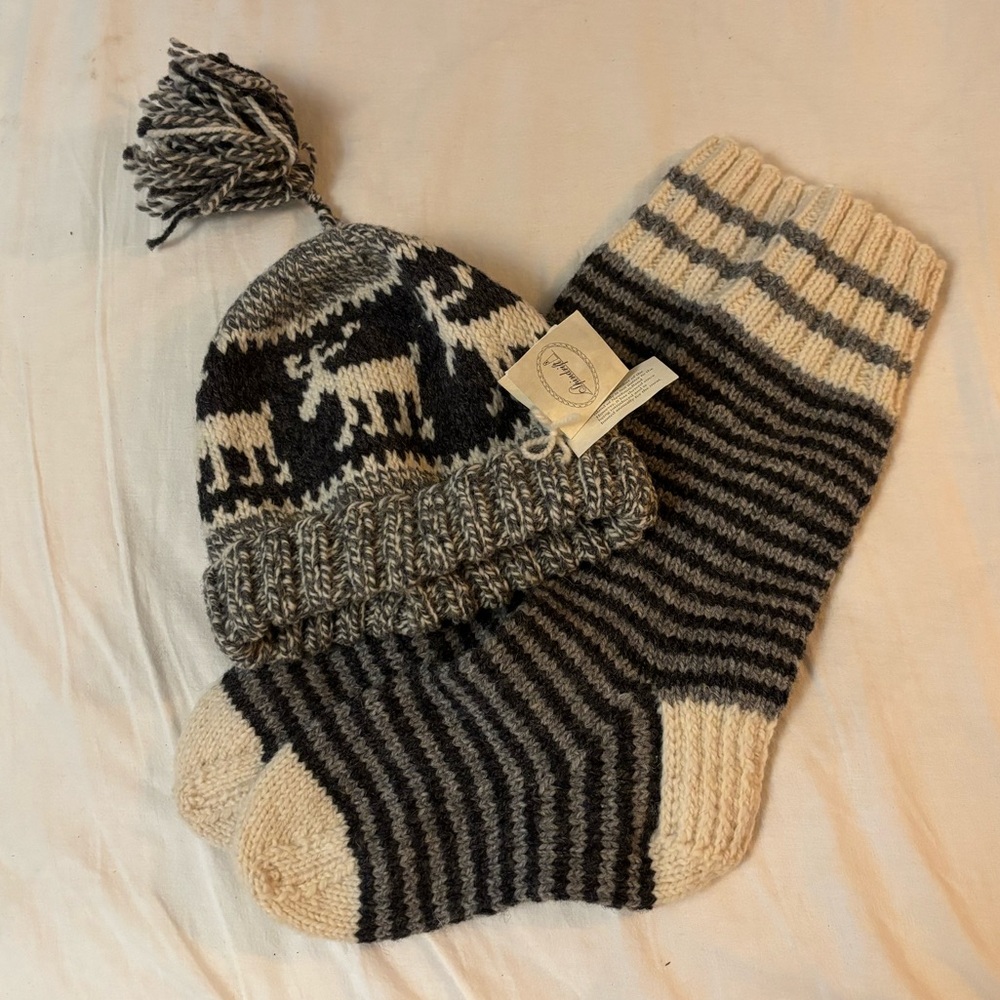Wool handmade Cap and Stockings